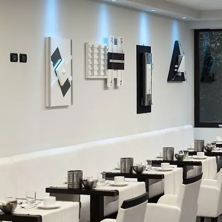 Pannonia 4* Venedig-Lido